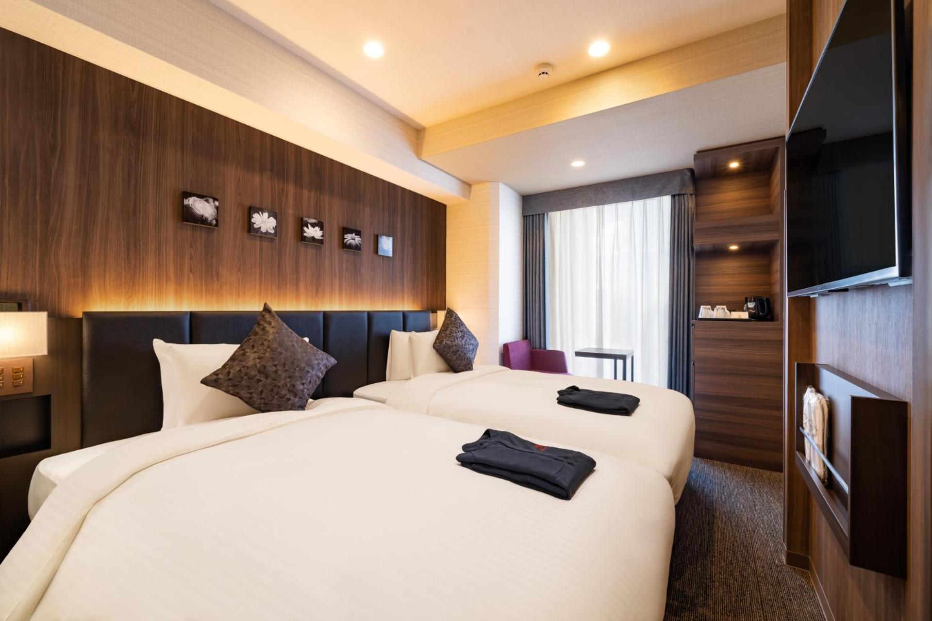 Hotel Shuranza Makuhari Bay Тиба Экстерьер фото